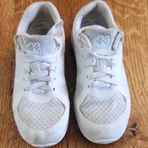 Kaepa Kids' White Cheer Shoes 12